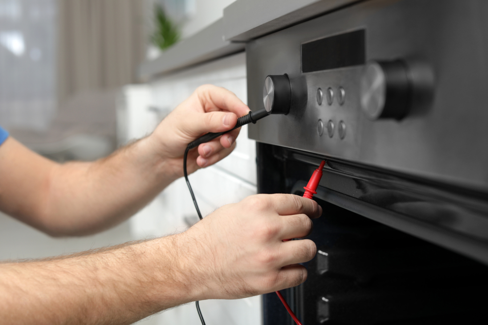 How do I know if my electric oven is faulty